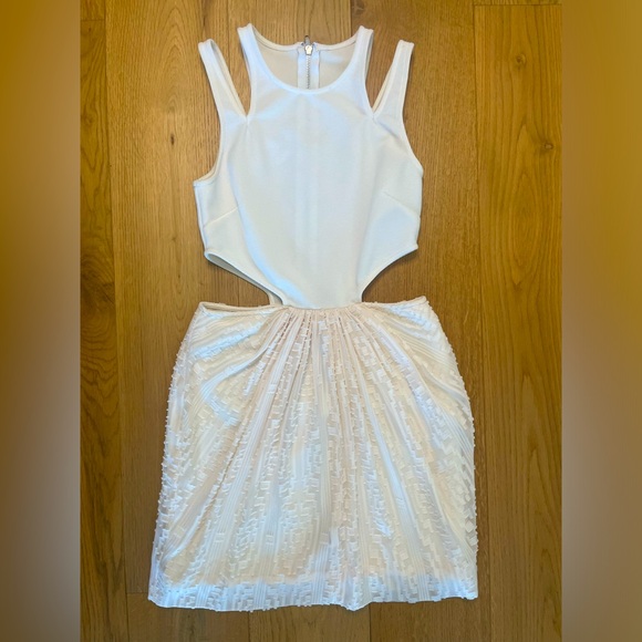 DEREK LAM 10 CROSBY strappy textured white cream chiffon mini dress - Picture 1 of 3